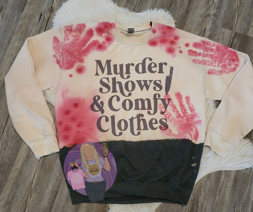 MURDER SHOWS & COMFY CLOTHES